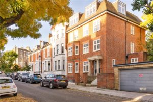 A stunning garden apartment located on a quiet residential street in Hampstead.