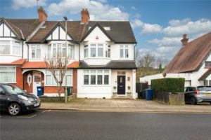 This beautiful semi-detached family home offers an exceptional opportunity in the heart of Mill Hill.